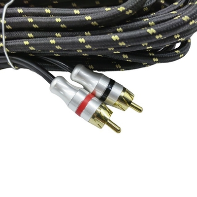 5.5mm กว้างภายนอก PVC Jacketed Car Audio RCA Cable 2M-2M สําหรับผลงานระดับสูง